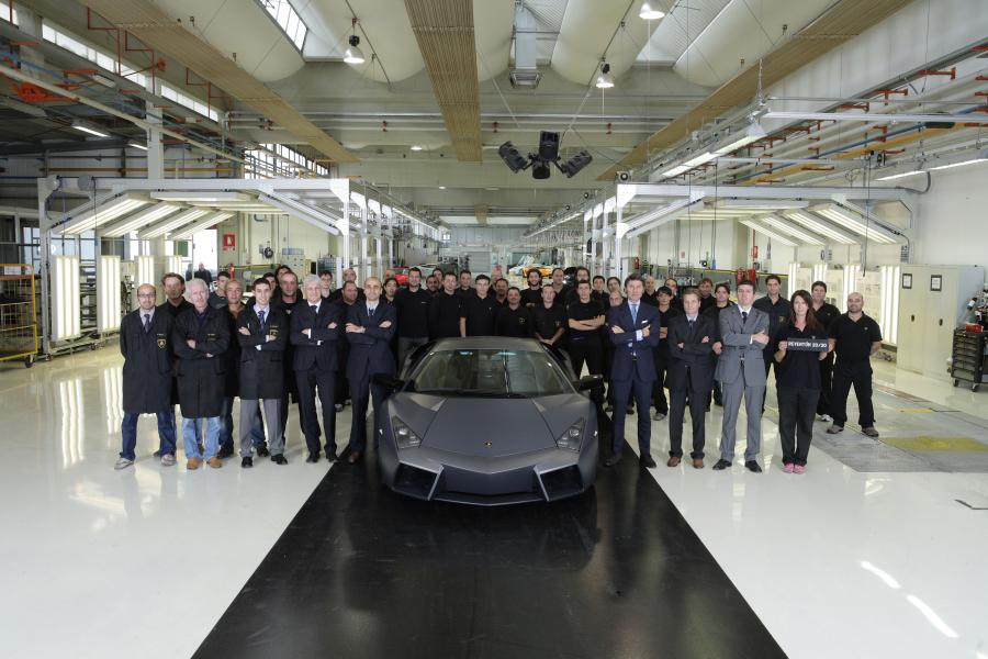  Lamborghini Reventon 2007 года  (фото 2 из 134)